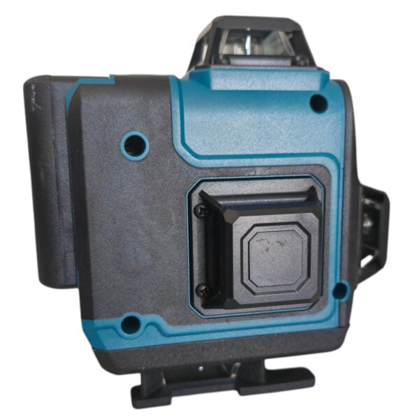 Самонивелиращ Лазерен Нивелир 4D с 16 Линиии Зелен Лазер и Тринога в Куфар