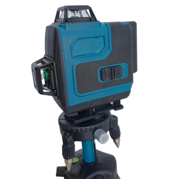 Самонивелиращ Лазерен Нивелир 4D с 16 Линиии Зелен Лазер и Тринога в Куфар