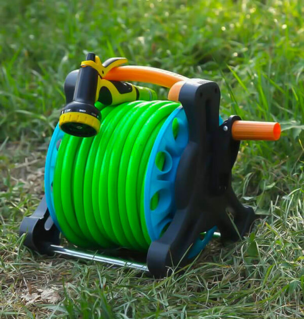 Преносима макара с маркуч 25 м – градинска, с дюза с 7 функции и накрайници