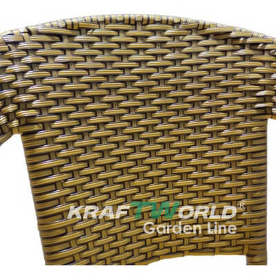 Ратанов Комплект с Маса и Два Стола – Стил и Комфорт за Вашата Градина в светло кафяво