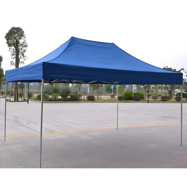 Синя Сгъваема градинска шатра 3×4.5м – здрава, водоустойчива и лесна за разпъване