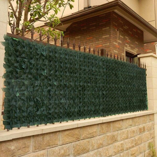 Изкуствена Ограда с Бръшлян 150×300 см – Декоративен Екран за Външна Употреба